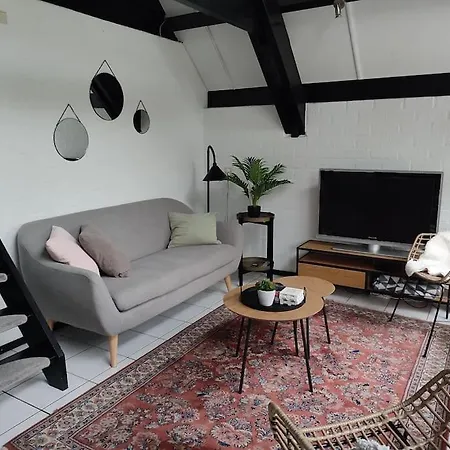 Vrijstaande Recreatiebungalow Met Slaapvide Posterholt