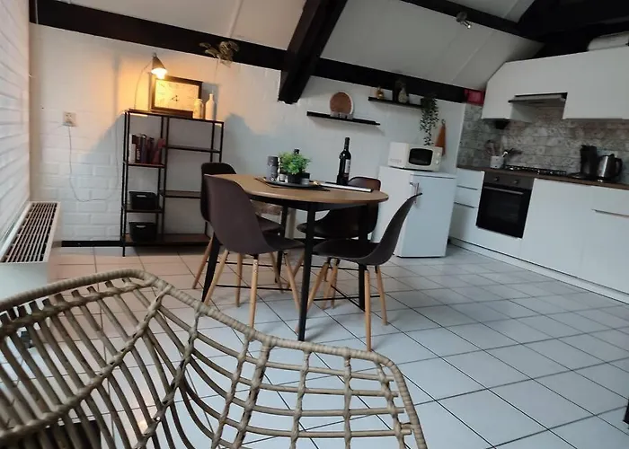 Vrijstaande Recreatiebungalow Met Slaapvide Posterholt