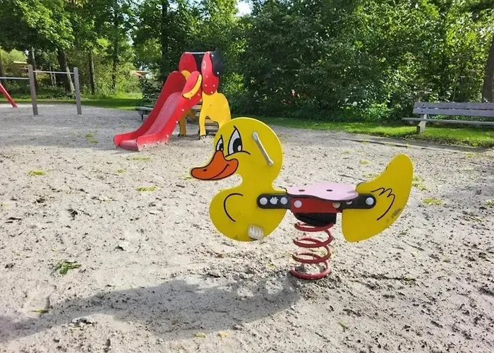 Vrijstaande Recreatiebungalow Met Slaapvide