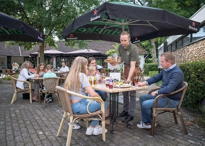 Vrijstaande Recreatiebungalow Met Slaapvide Posterholt